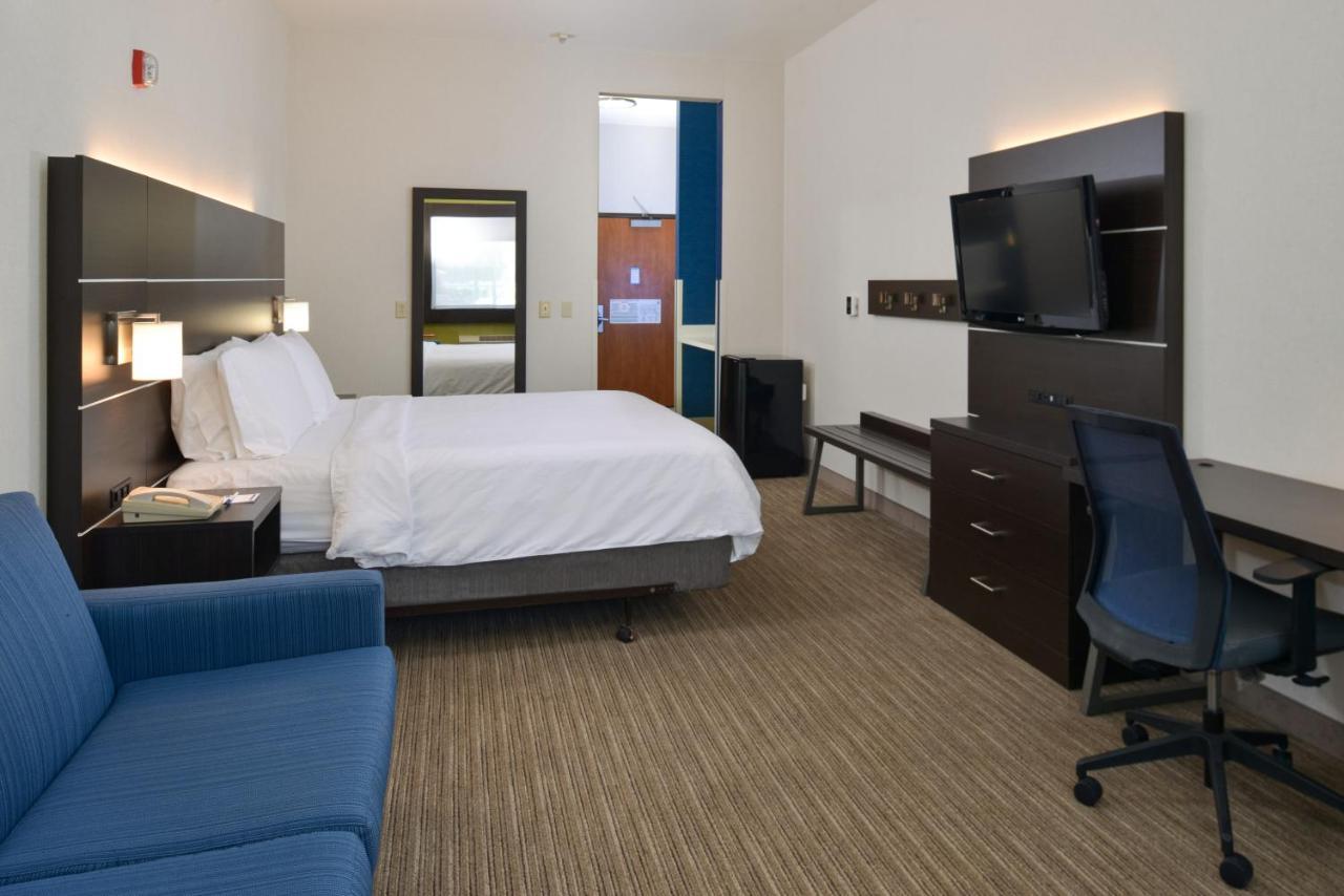 Holiday Inn Express Madera By Ihg Экстерьер фото