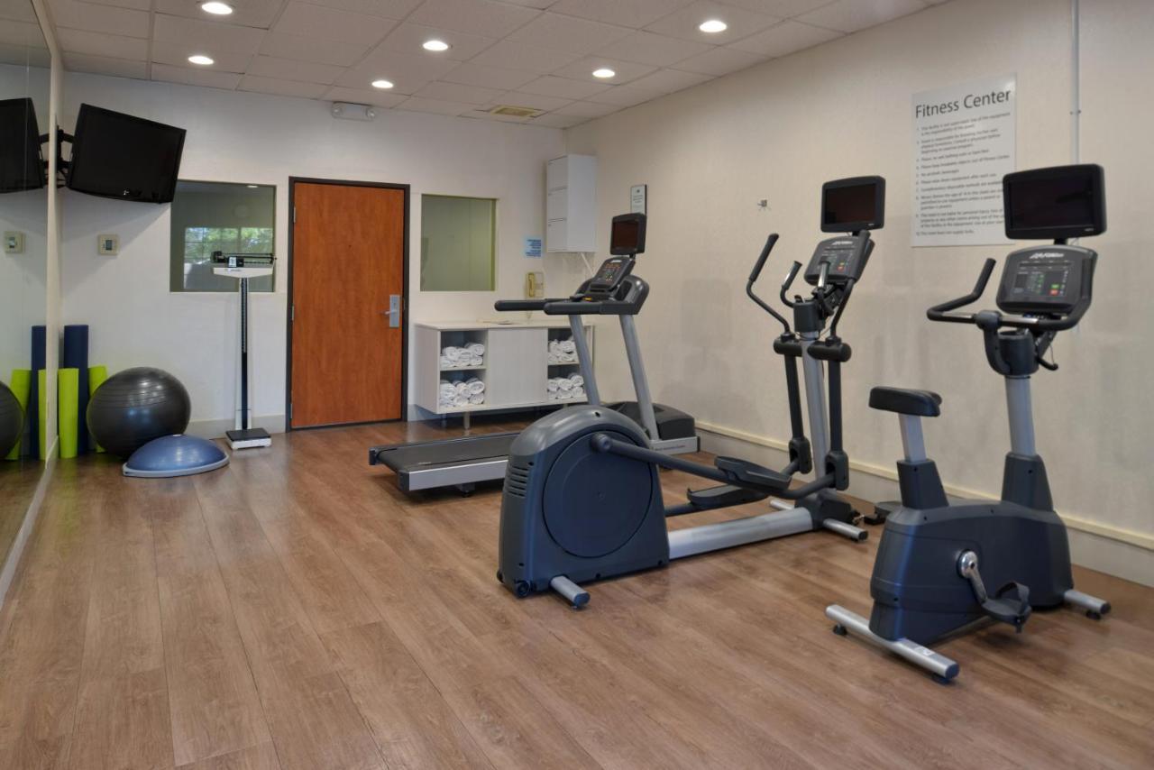 Holiday Inn Express Madera By Ihg Экстерьер фото