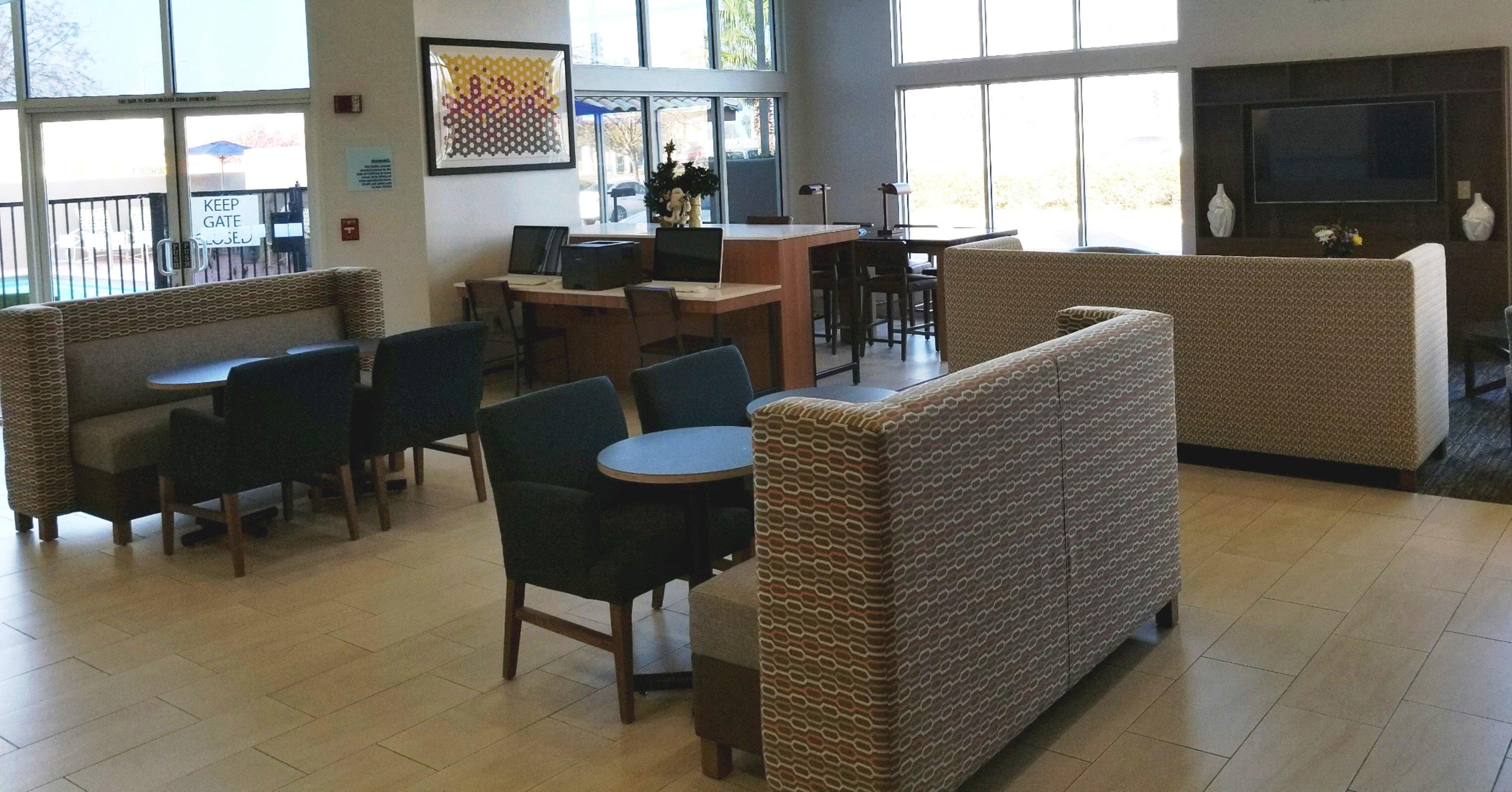 Holiday Inn Express Madera By Ihg Экстерьер фото